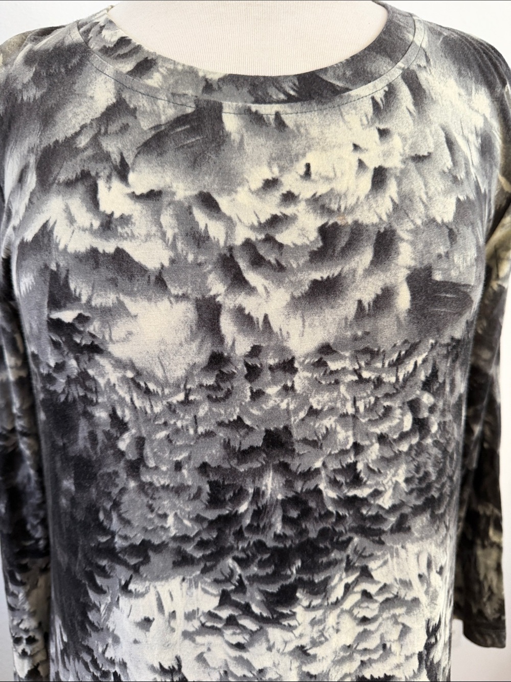 Samantha Sung Black & White Gradiated Dress.  Size 12 - Picture 3 of 7